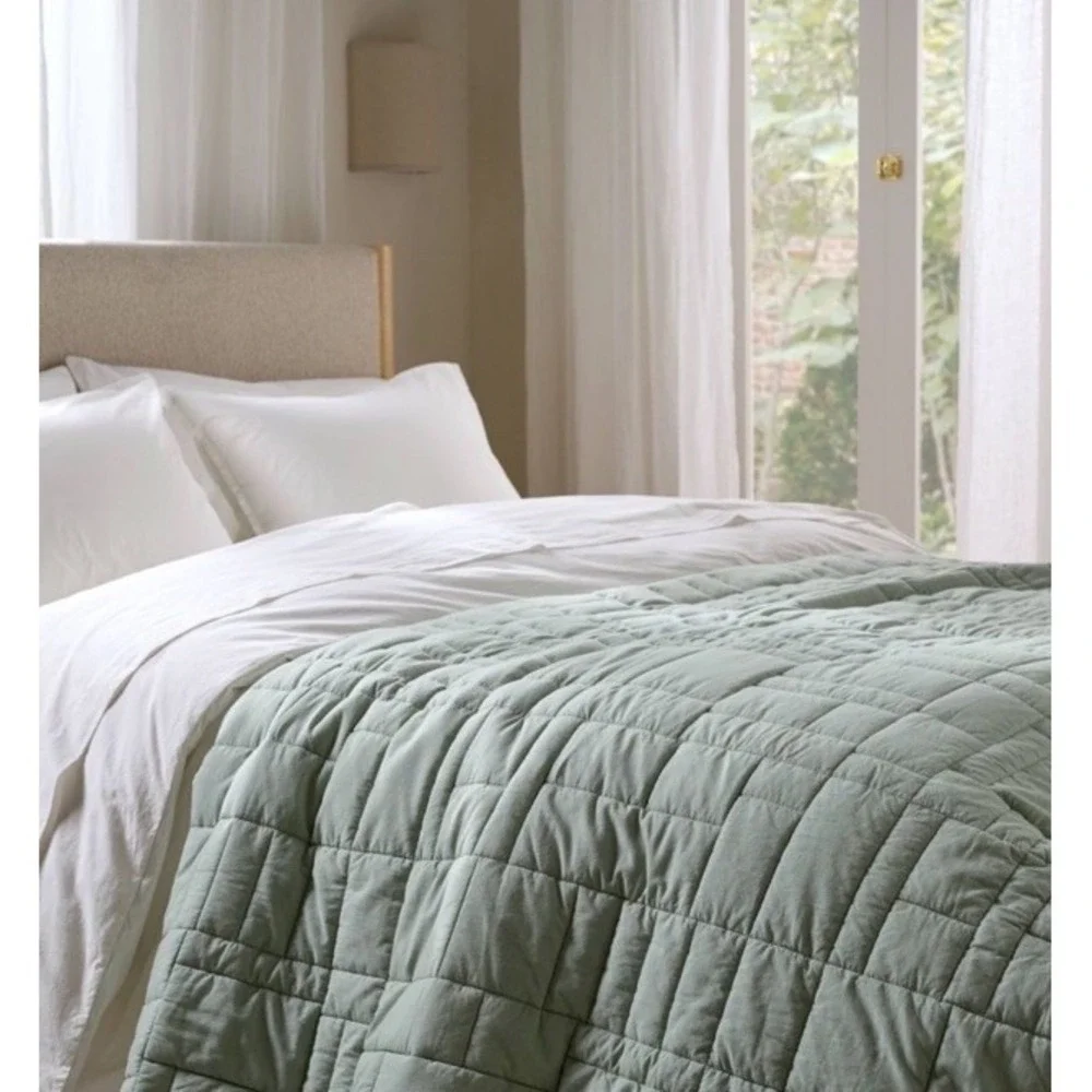 King / California King Size Cozy Block Quilt - Parachute Color ~ Jade